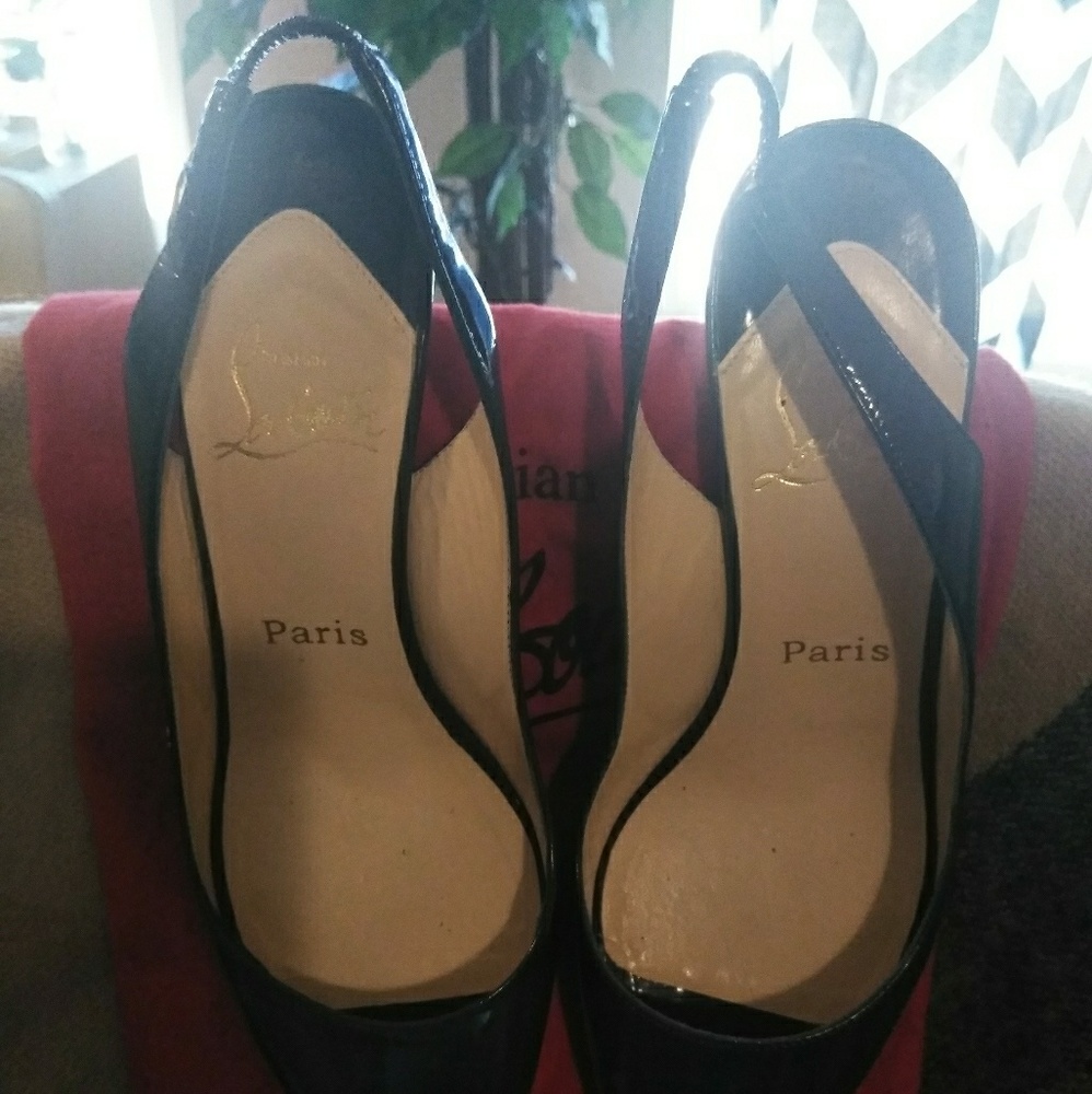 👠Christian Louboutin 👠💃Offers Accepted 💃